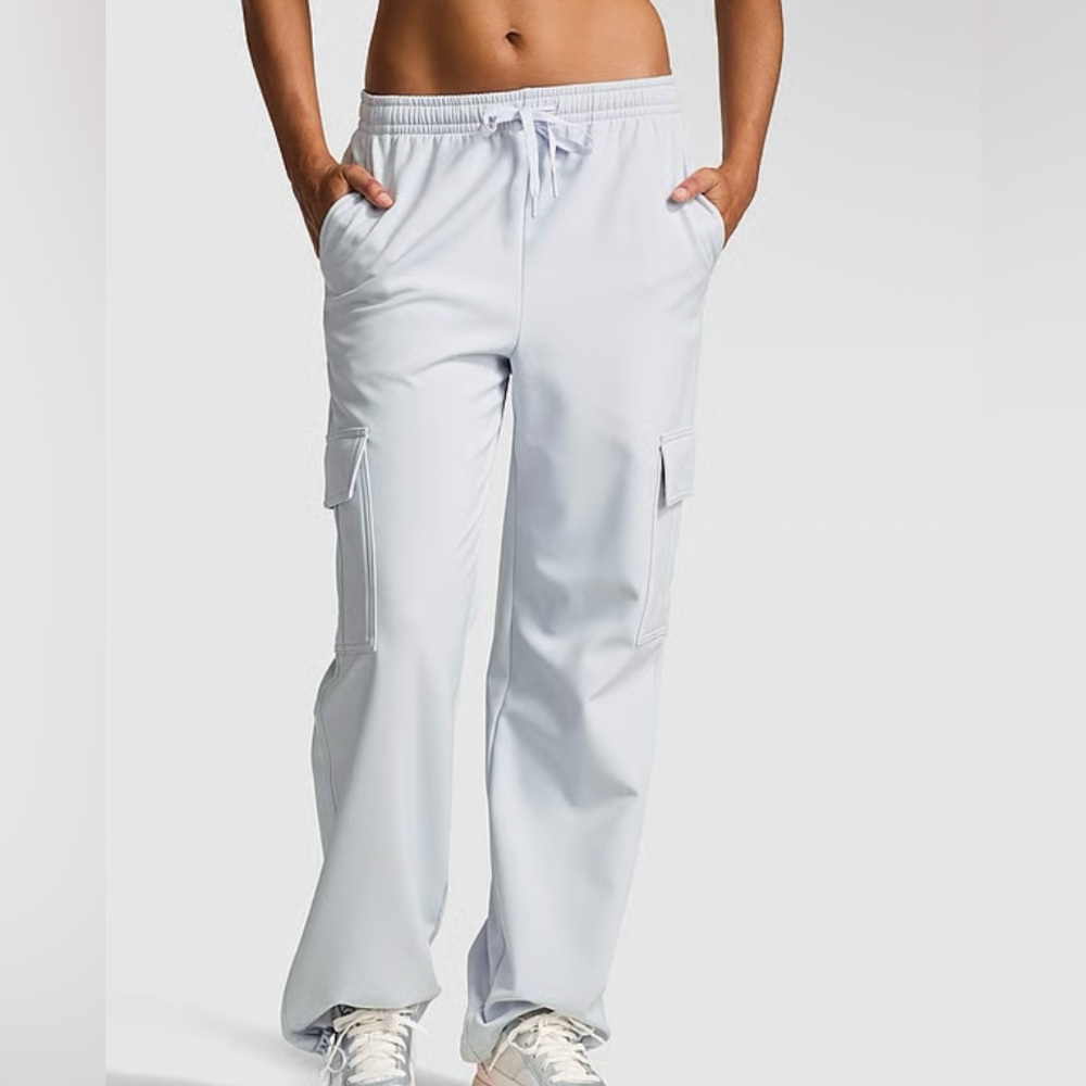 PINK Victoria Secret Brushed Woven Cargo Pant - Picture 2 of 14